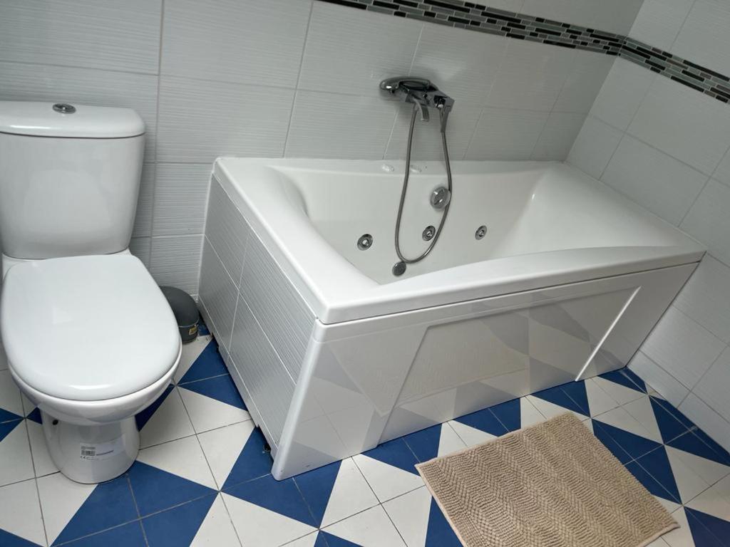 Suits & Luxury Appart Paris Montreuil Монтрей Екстер'єр фото